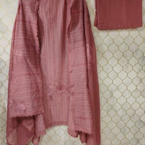 pure cotton muslin suit with highlighted by thread work