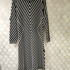 one piece : pure wollen fabric with strips print