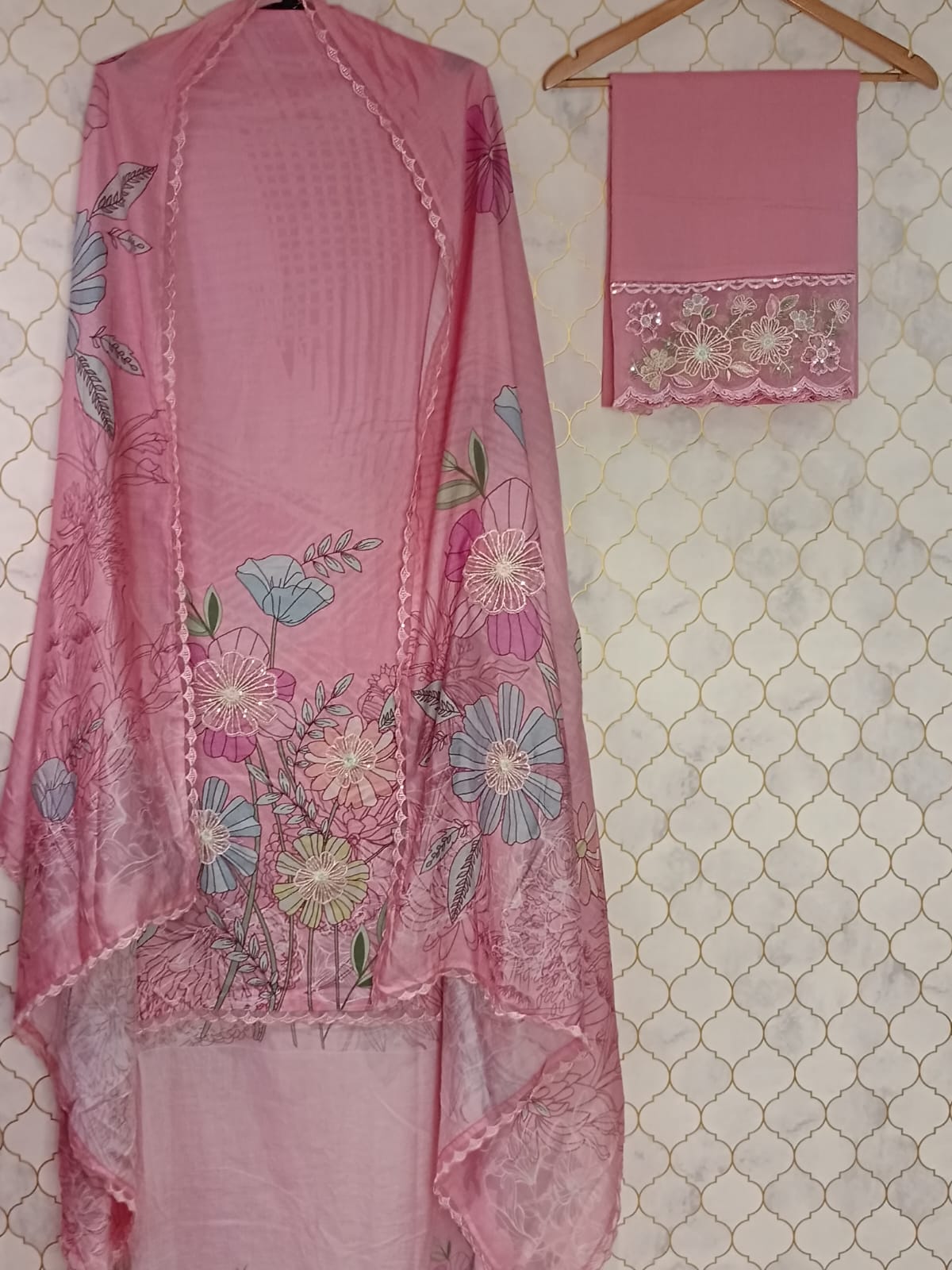 u1057 pure cotton mul mul with digital printed lace given on hemline u1057 pure cotton mul mul with digital printed lace given on hemline