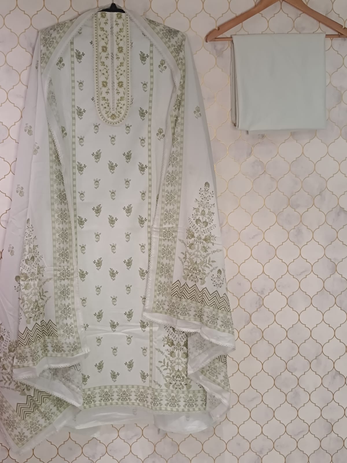 u1060 pure cotton front printed neckline thread work with lace detailing lace given on hemline u1060 pure cotton front printed neckline thread work with lace detailing lace given on hemline