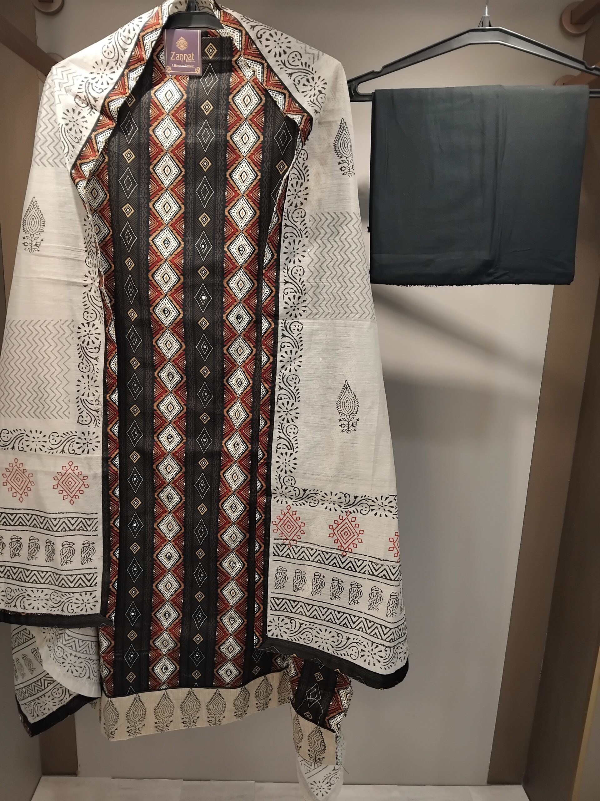 U1099-Pure Cotton Ajrakh Prints with Sequence Mirror Detailing in front