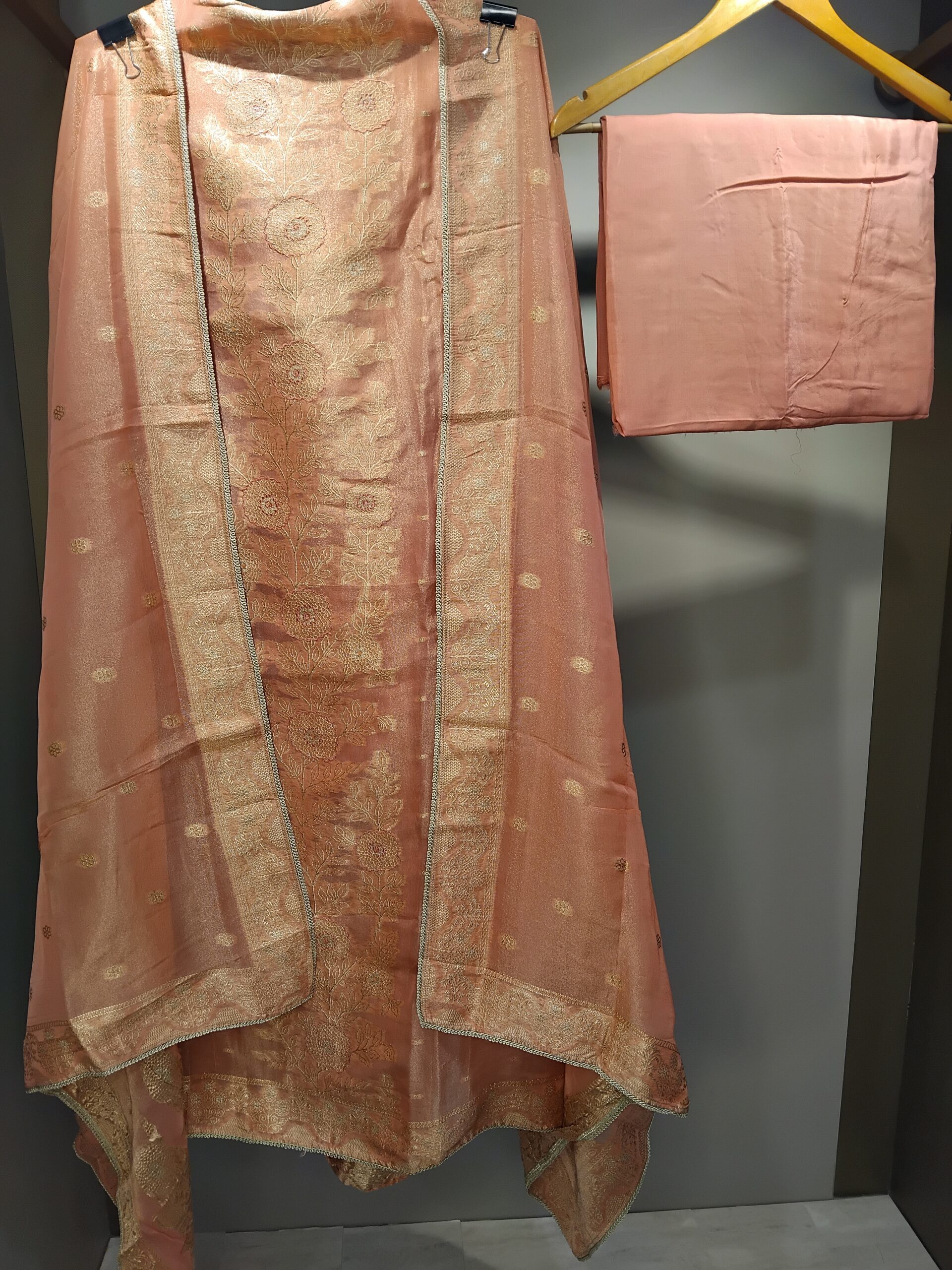u1129 pure tissue georgette applique work with banarasi design banarasi embroidery with gold lace on hemline u1129 pure tissue georgette applique work with banarasi design banarasi embroidery with gold lace on hemline