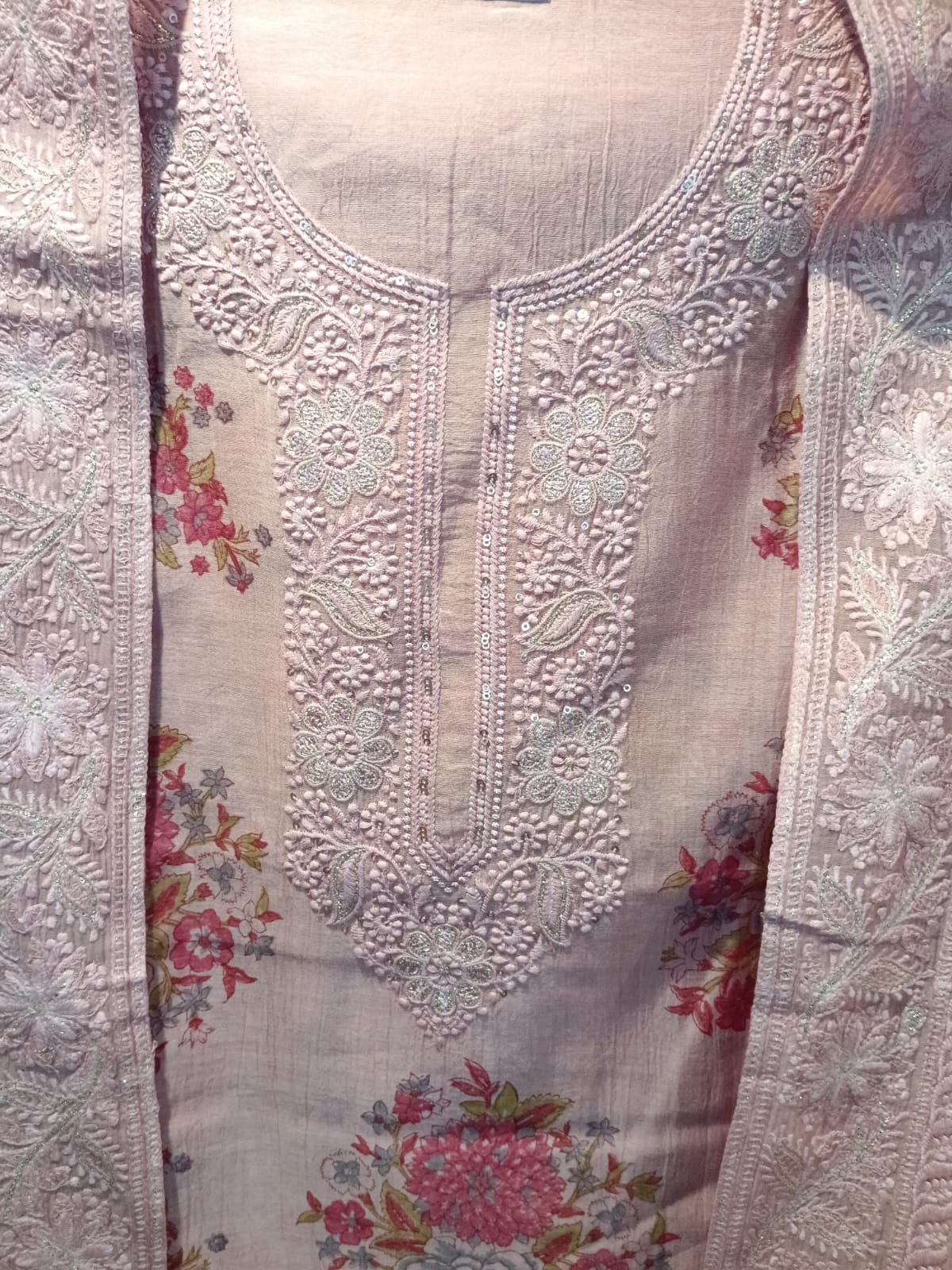 u1140 pure cotton mul mul flower printed thread work with sequence zari detailing on neckline u1140 pure cotton mul mul flower printed thread work with sequence zari detailing on neckline